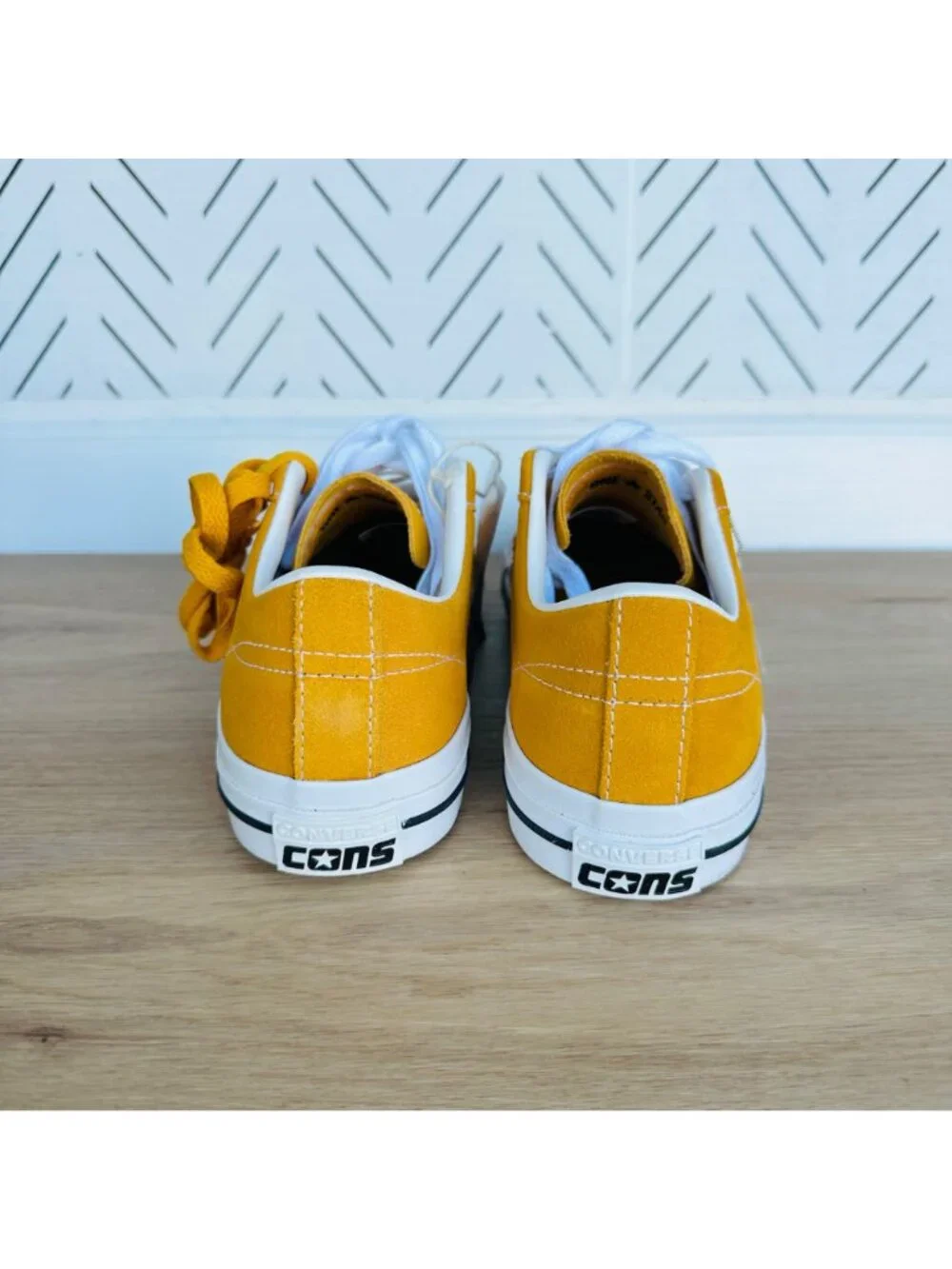 ⭐Converse One Star Pro OX Low Men Shoes 6.5 Mustard Yellow Suede Sneaker A09231C